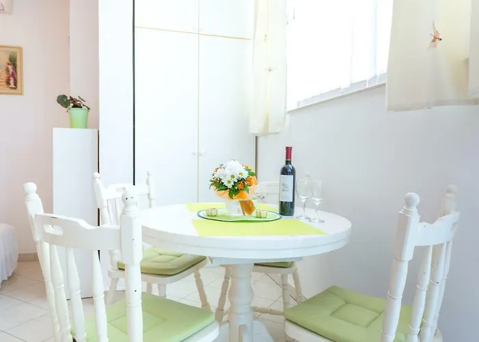 Lägenhet Cute & Cozy